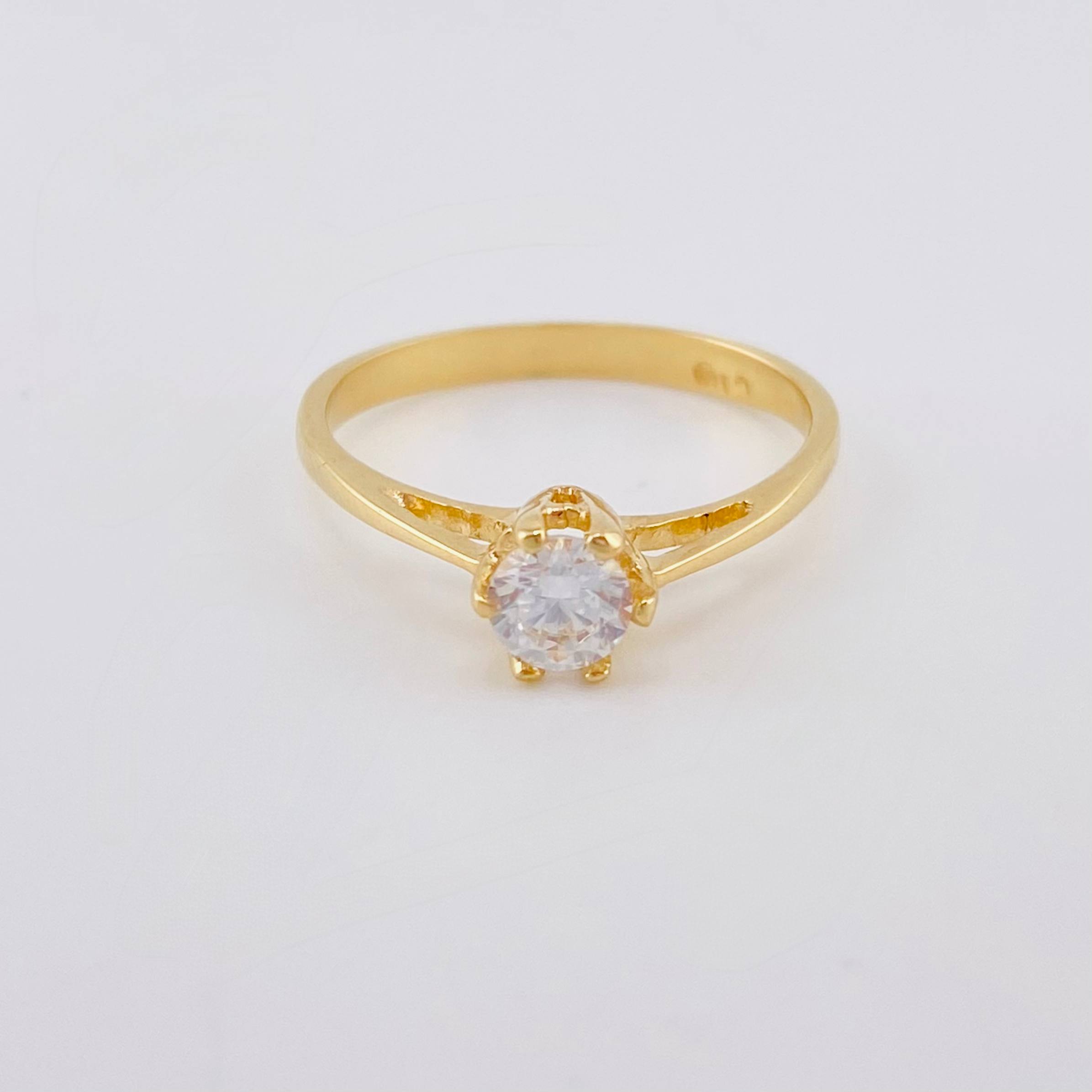 Solitaire Ring Sixth 2.1 g / T6 1/2 Yellow Gold 18K