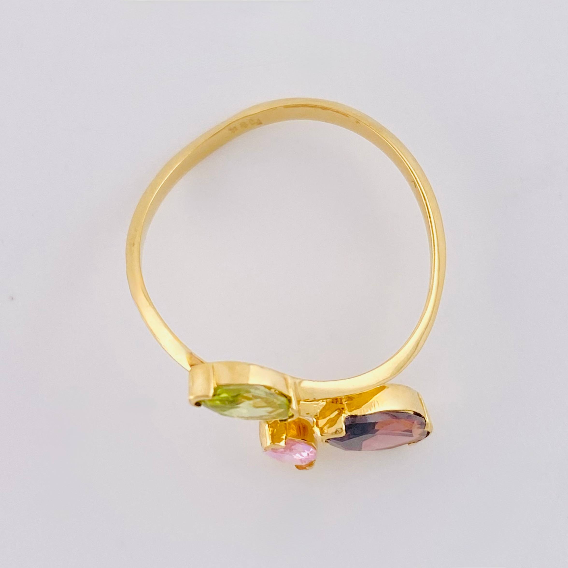 Laurel Leaf Ring Asymmetrical 1.8 g / T6 1/2 Yellow Gold 18K Nac.Esp.