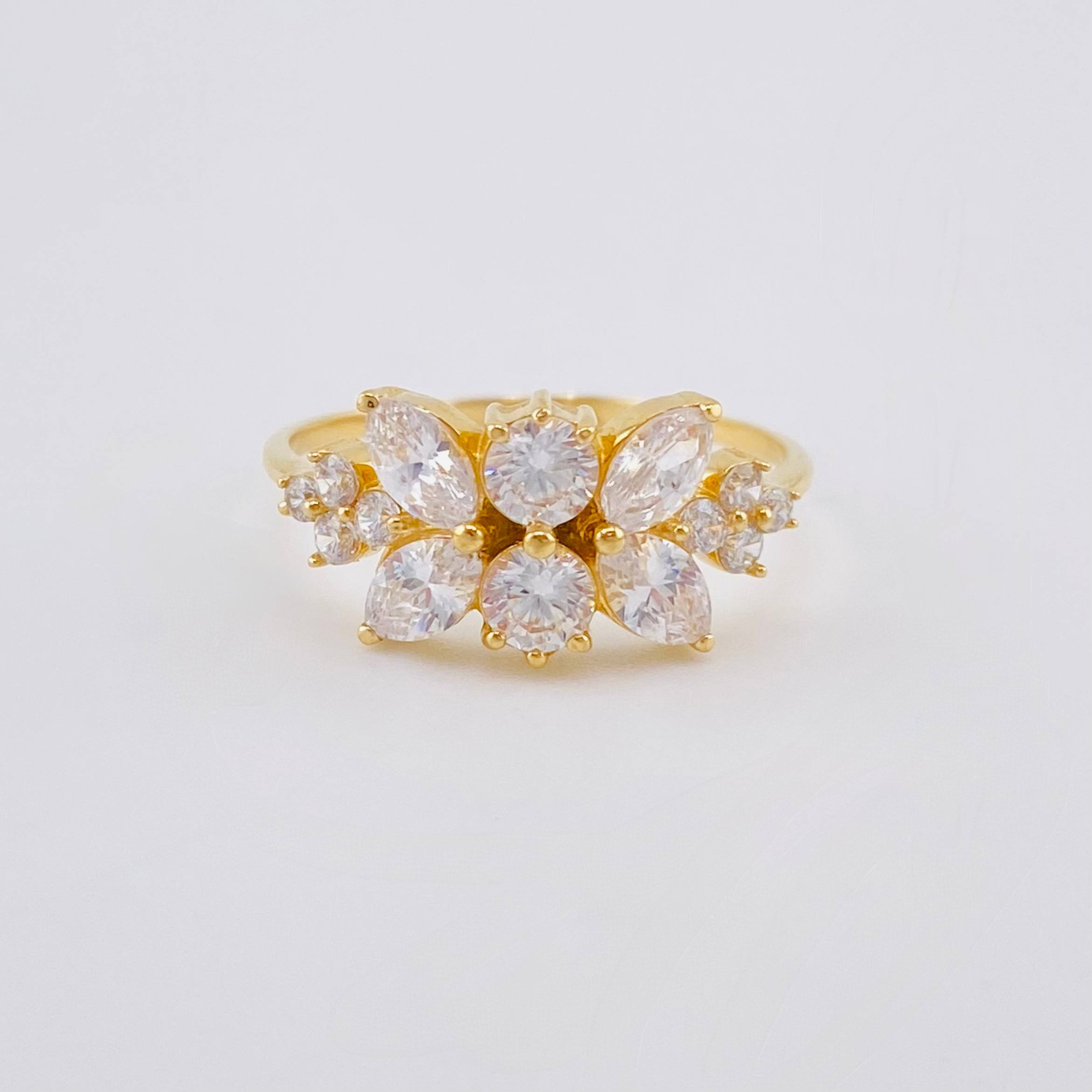 Anillo Hoja En Secuencia 2.2 g / T6 1/2 Oro Amarillo 18K Nac.Esp.