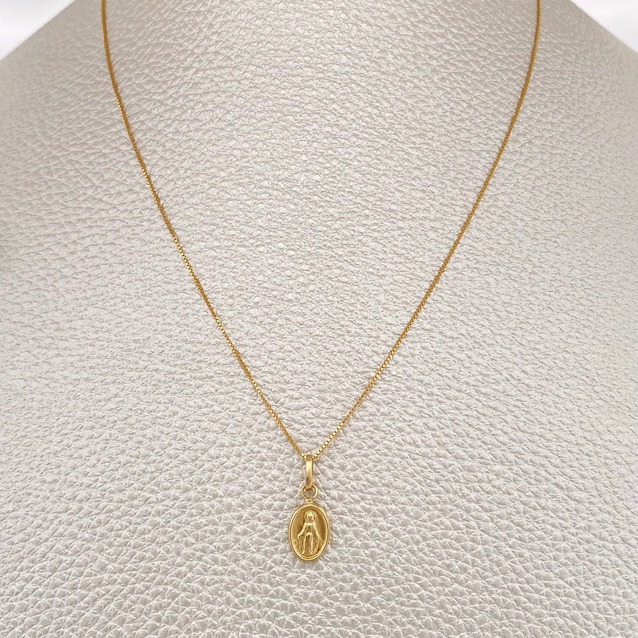 Set Cadena y Dije Veneciana + Virgen Milagrosa 1,4gr / Oro Amarillo 18K &
