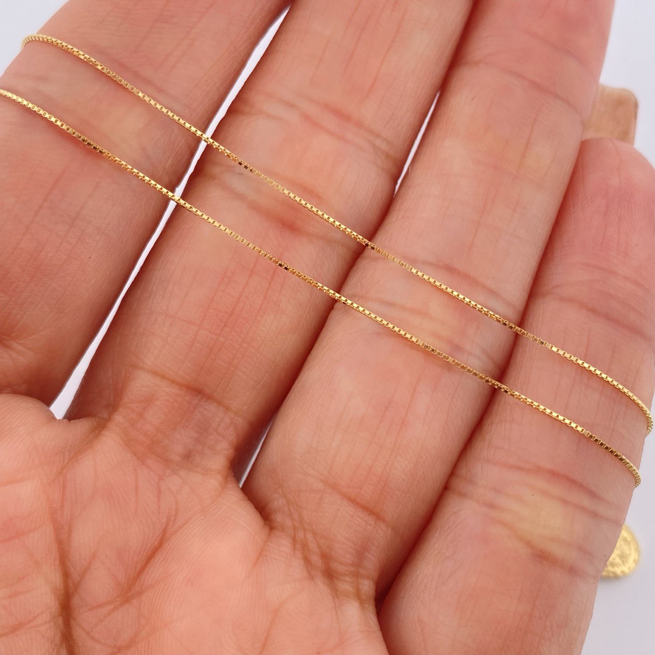 Venetian Chain and Pendant Set + Our Lady Mary Mystical Rose 1.5gr / 18K Yellow Gold &