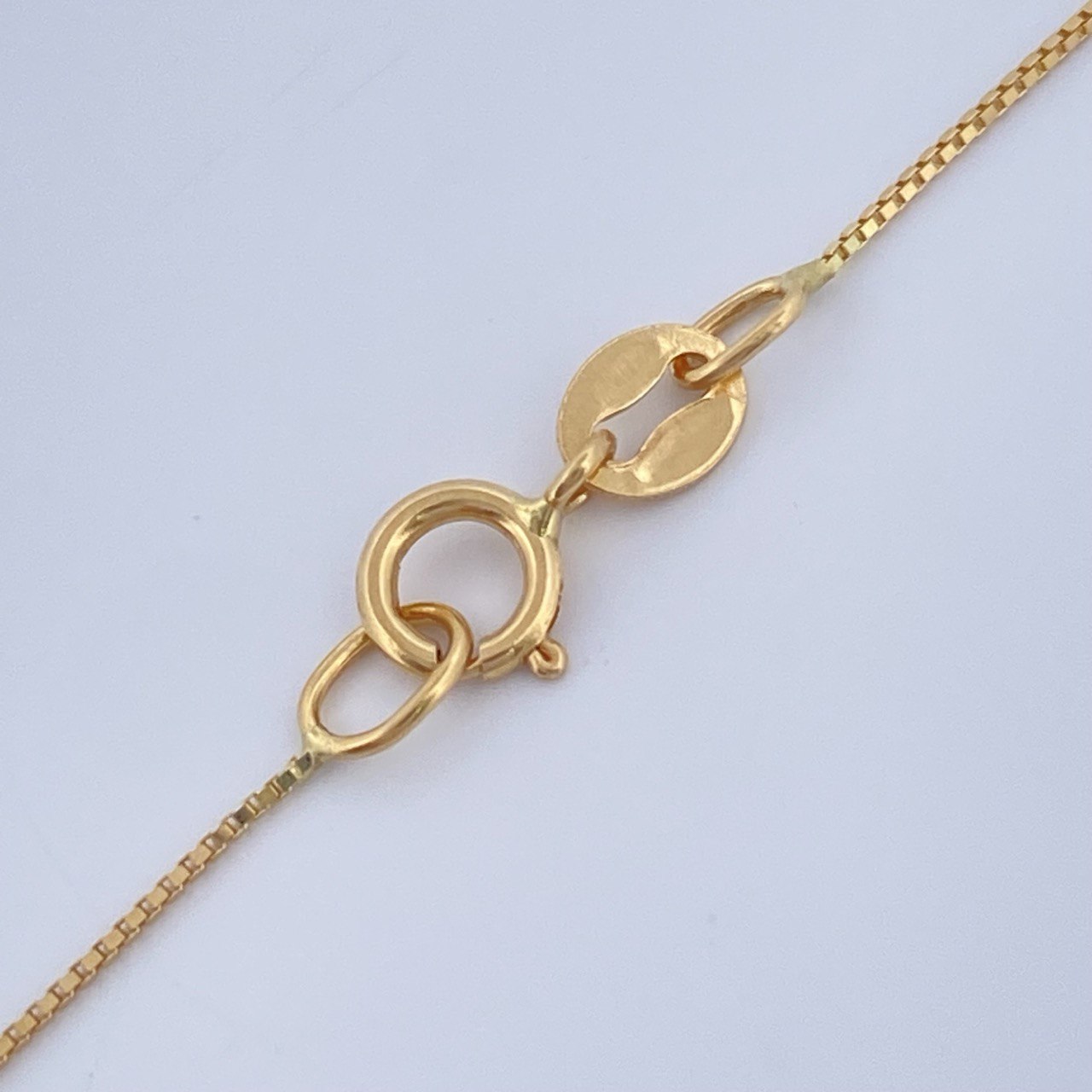 Set Cadena y Dije Veneciana + Virgen Milagrosa 1,3gr / Oro Amarillo 18K &