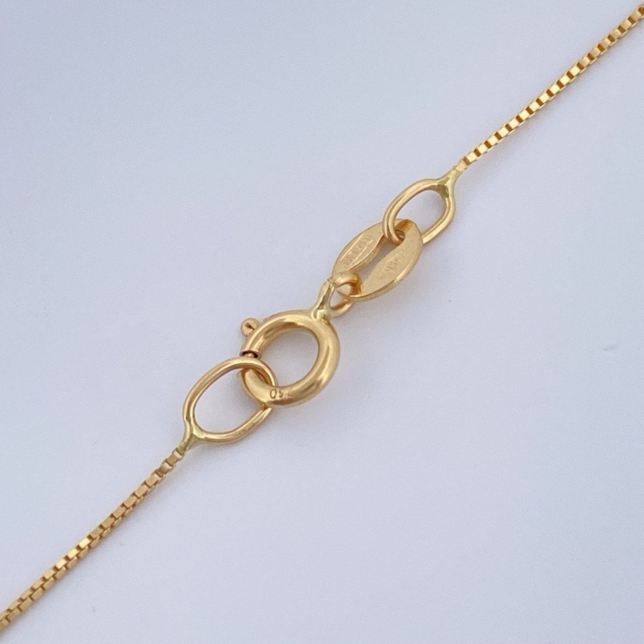 Set Cadena y Dije Veneciana + Virgen de Guadalupe 1,4gr / Oro Amarillo 18K &