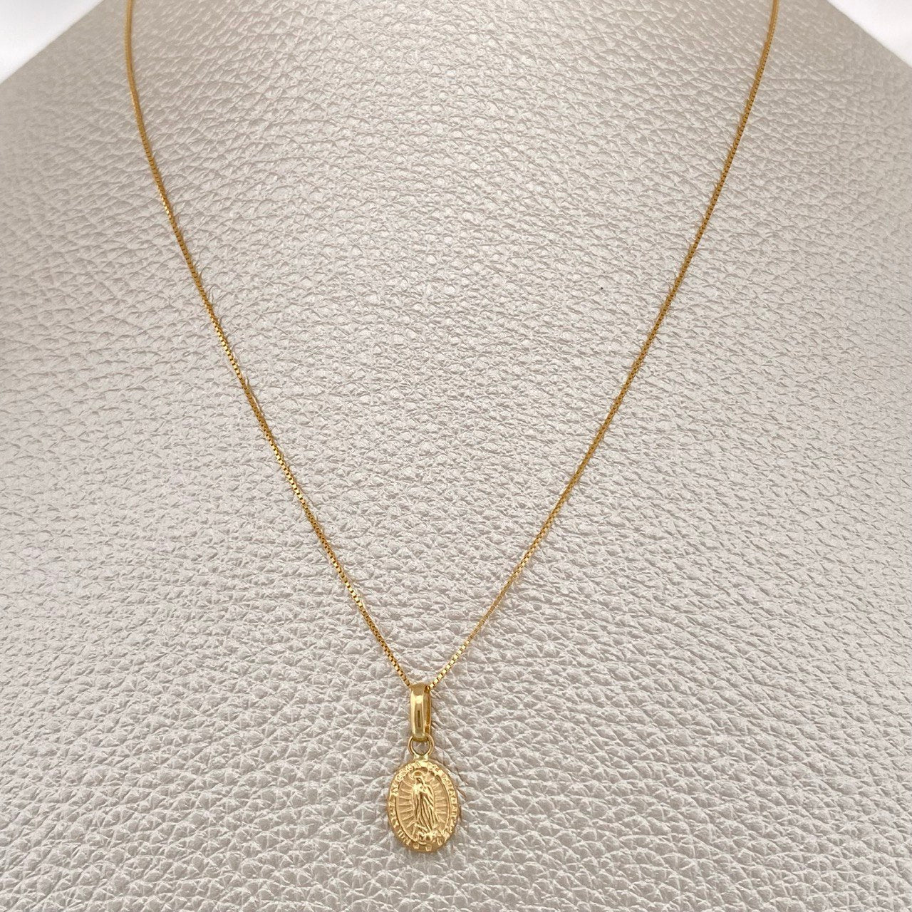 Set Cadena y Dije Veneciana + Virgen de Guadalupe 1,4gr / Oro Amarillo 18K &