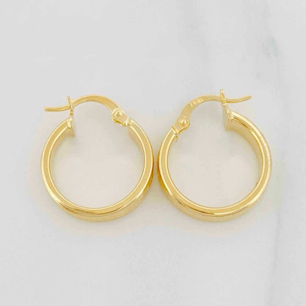 Candongas Tribal 2.3g / 3/4 in Oro Amarillo 18K