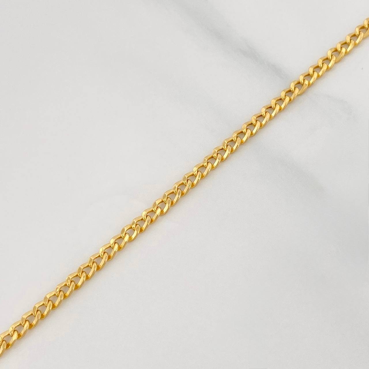 Pulso Cubano 1.4g / 7 3/4 in / 2.47mm Oro Amarillo 18K