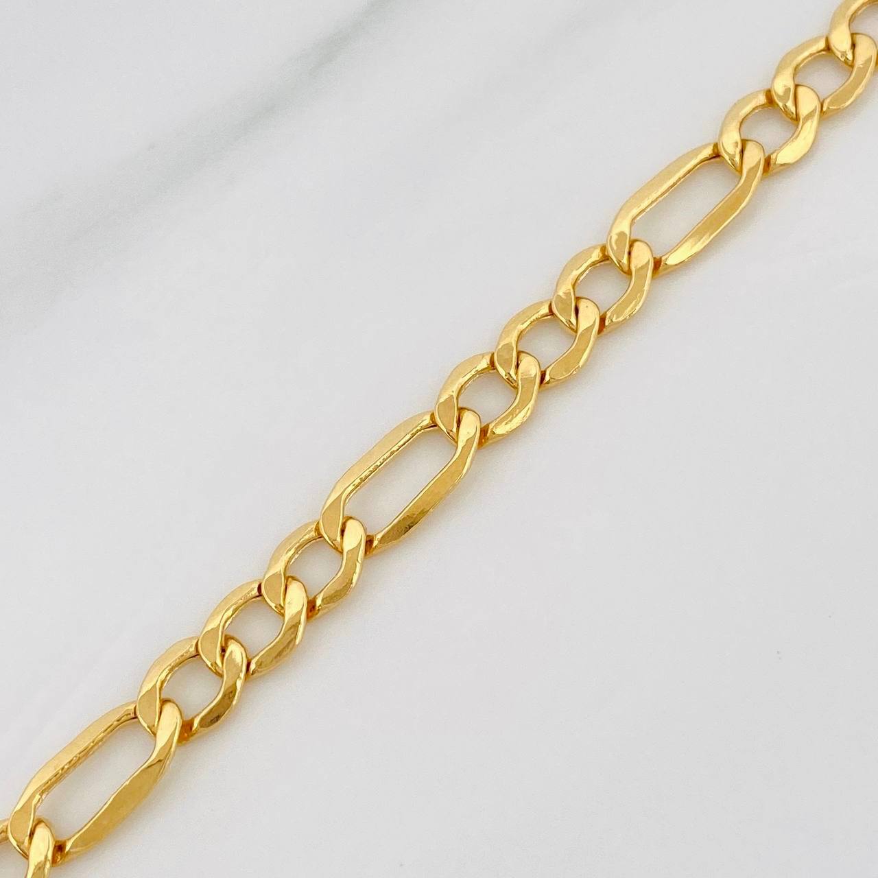 Pulso Figaro 4.25g / 7 1/2 in / 5.48mm Oro Amarillo 18K