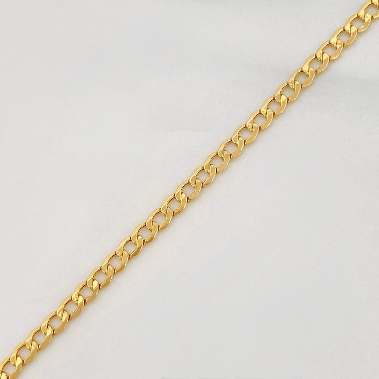 Pulso Cubano 1.45g / 7 3/4 in / 2.15mm Oro Amarillo 18K