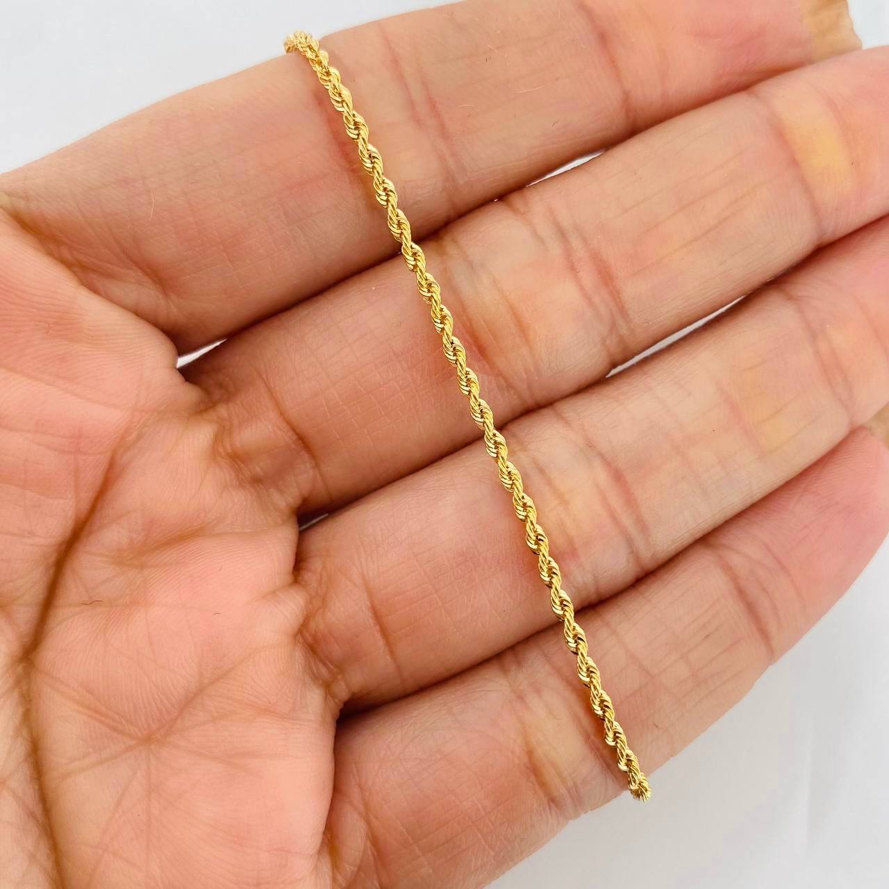 Pulso Lazo 0.65g / 6 3/4 in / 1.55mm Oro Amarillo 18K
