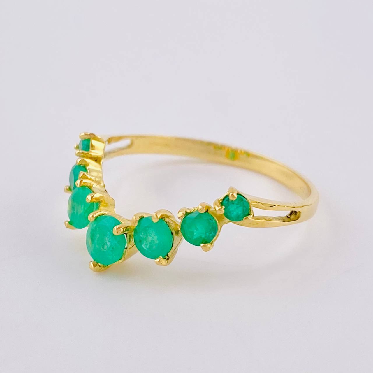 Crown Ring Emeralds 93Pts 2.3 g / T9 Yellow Gold 18K