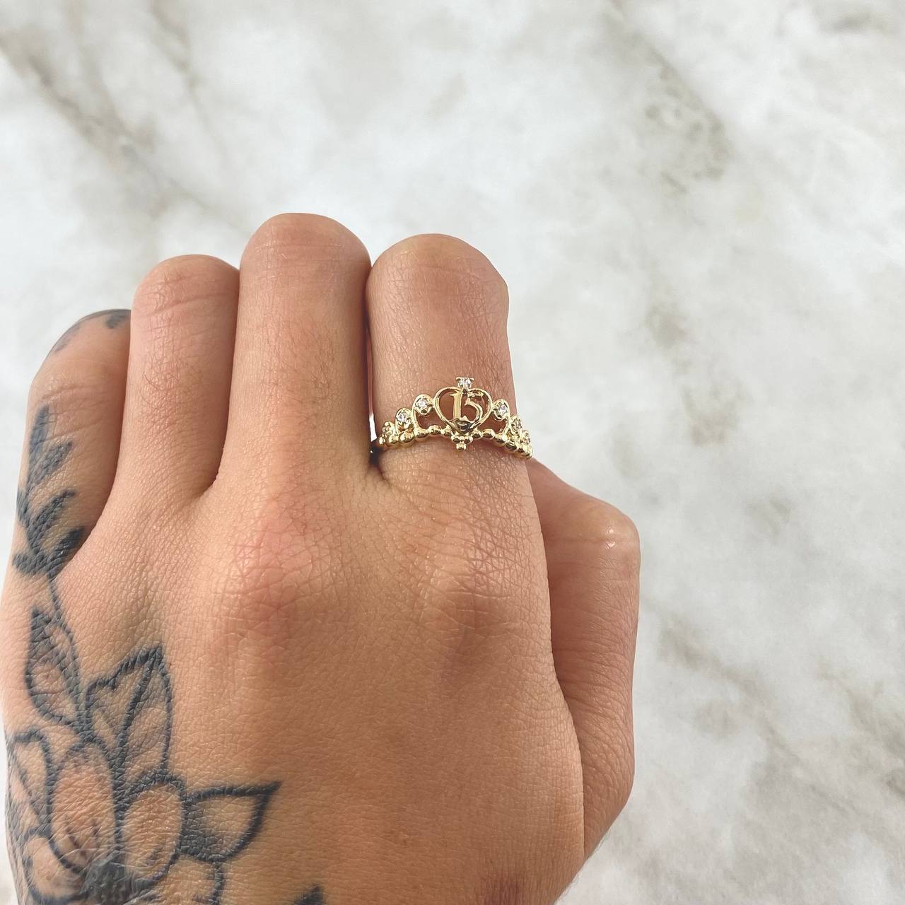 Ring 15s Byzantine Crown 1.8gr / Size 7 / White Zircons 18K Yellow Gold ©