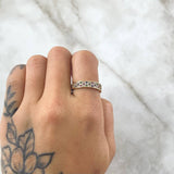 Anillo Panel Tupido 2.7gr / T7 1/4 / Circones Multicolor Oro Amarillo 18K ©