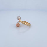 You and Me Ring 1.4gr / Size 6 1/2 / 18K Gold &