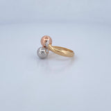 You and Me Ring 1.95gr / Size 7 3/4 / 18K Gold &
