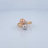 You and Me Ring 1.95gr / Size 7 3/4 / 18K Gold &