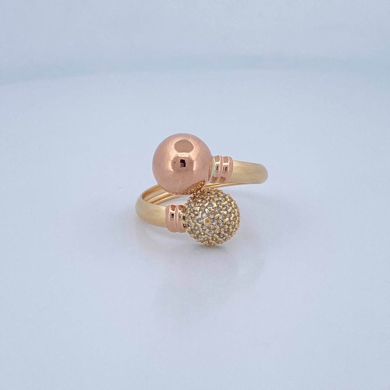 You and Me Ring 3.15gr / Size 7 / 18K Gold $