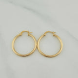 Lore Hoop Earrings 1.6 g / 1 in 18K Yellow Gold