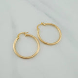 Lore Hoop Earrings 1.6 g / 1 in 18K Yellow Gold