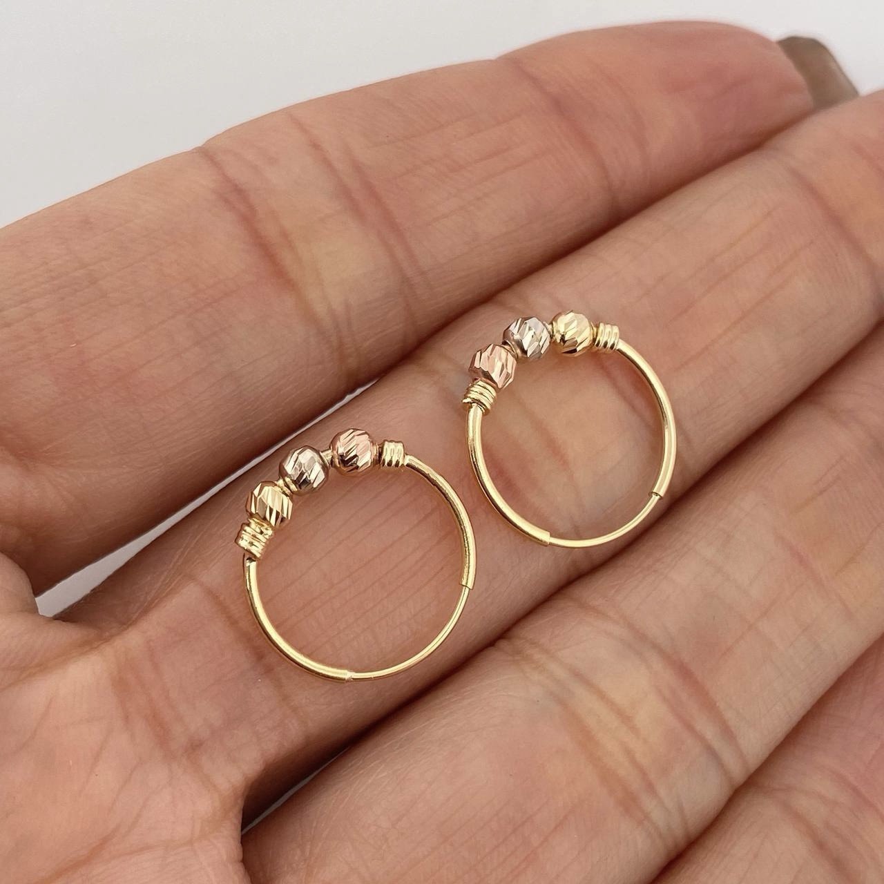 Trio Hoop Earrings 1.1 g / 1/2 in Three Golds 18K
