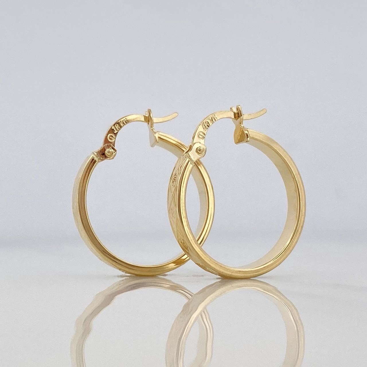 Screw Rhombus Hoop Earrings 1.9 g / 3/4 in 18K Yellow Gold