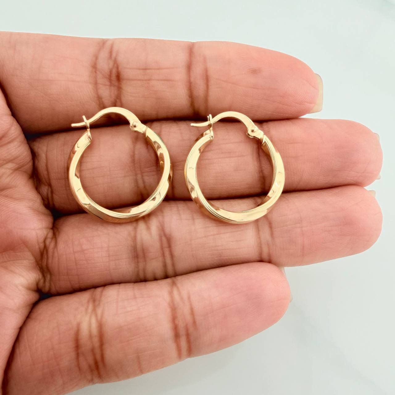 Hoop Earrings Mai 1.45 g / 3/4 in Yellow Gold 18K