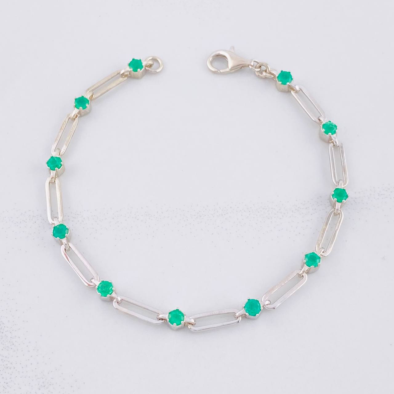 Bracelet Drawer Sparks Emeralds 1.21Qts 5.3g / 7 1/4 in / 3.9mm Silver 925