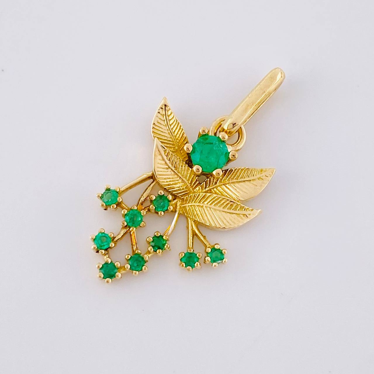 Pendant Bouquet Leaves 2.25gr / 2.5cm / Emeralds 32pts Yellow Gold (Jewel) *
