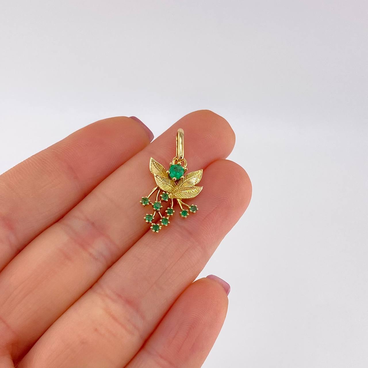 Pendant Bouquet Leaves 2.25gr / 2.5cm / Emeralds 32pts Yellow Gold (Jewel) *
