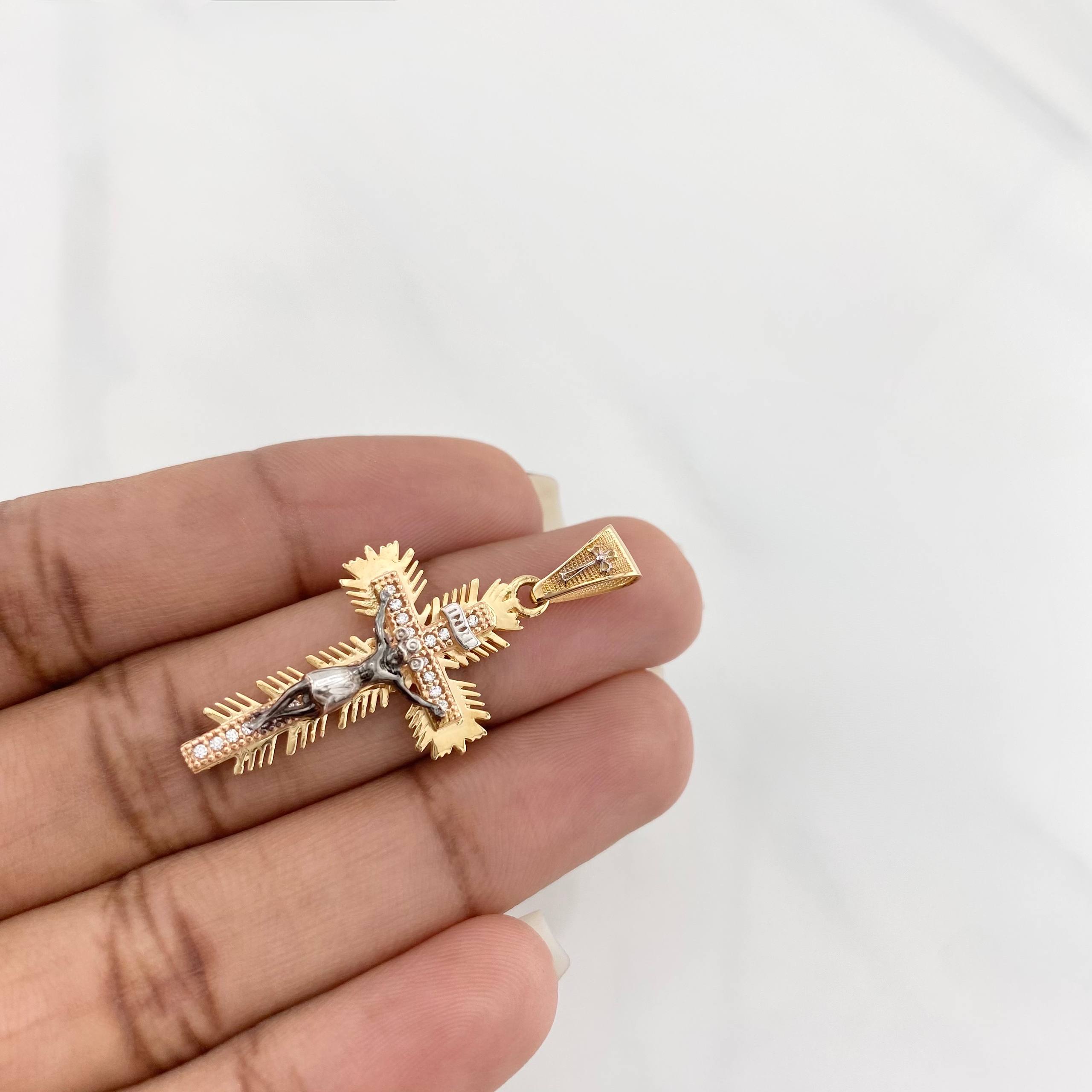 Dije Cruz cristo milagroso 3.8g / 1 1/2 in Tres Oros 18K