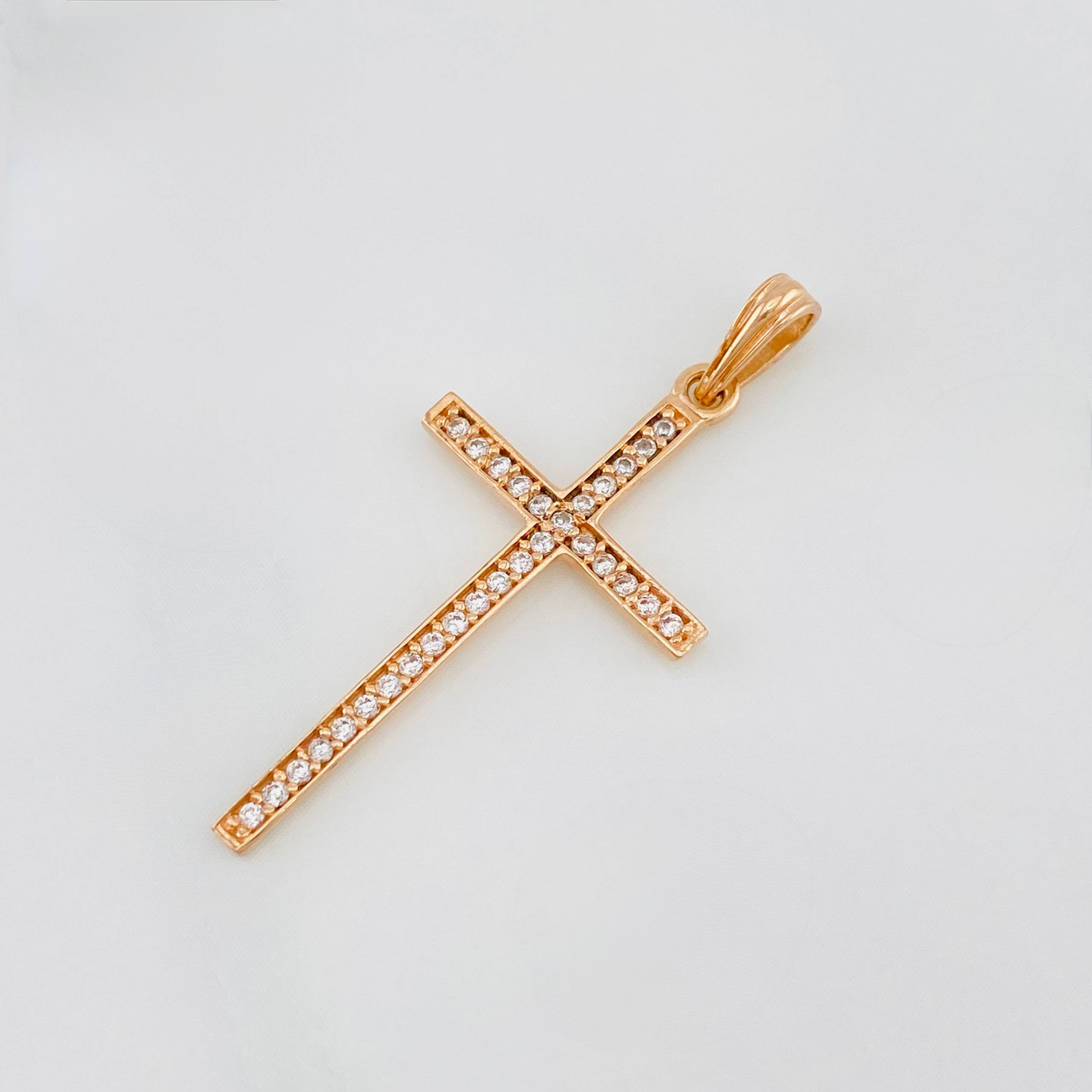 Dije Cruz 0.95g / 1 1/4 in Oro Rosa 18K