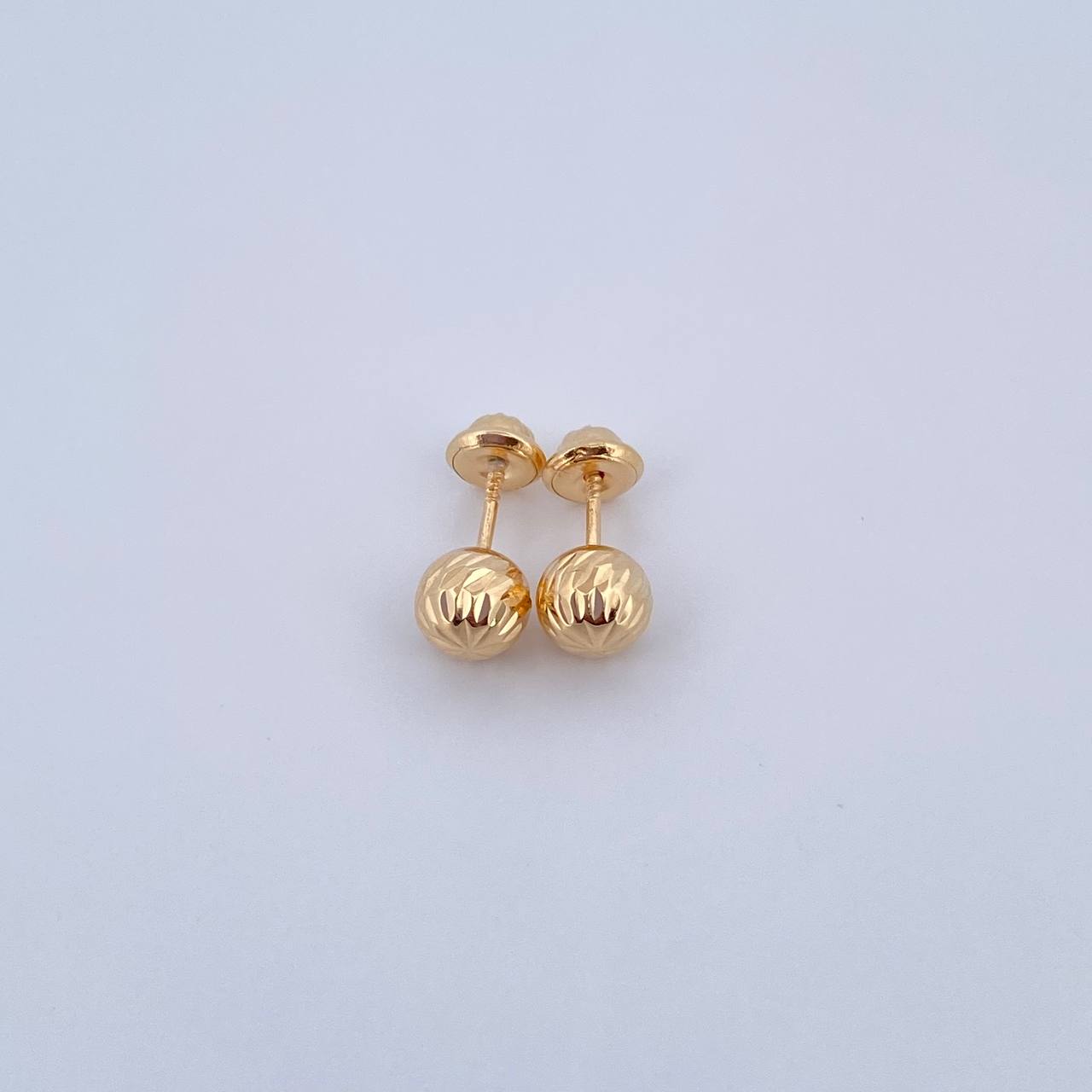Stud Earrings Bead 1.1gr / 8mm Diamond Cut Yellow Gold 18K $