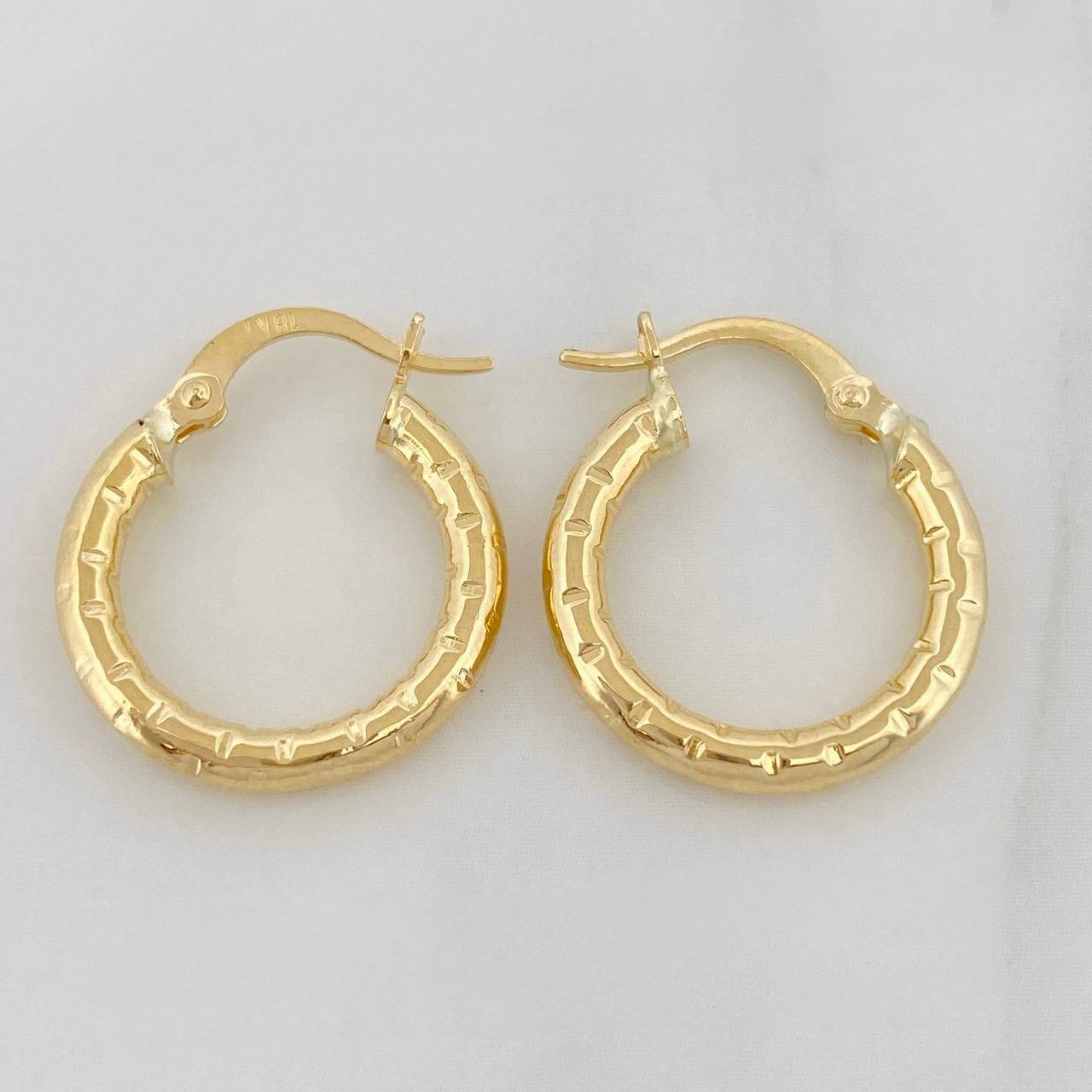 Candongas Kataleya 1.75g / 3/4 in Oro Amarillo 18K