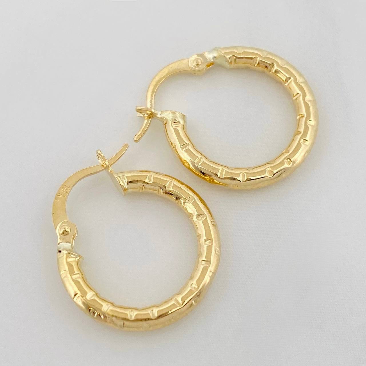 Candongas Kataleya 1.75g / 3/4 in Oro Amarillo 18K