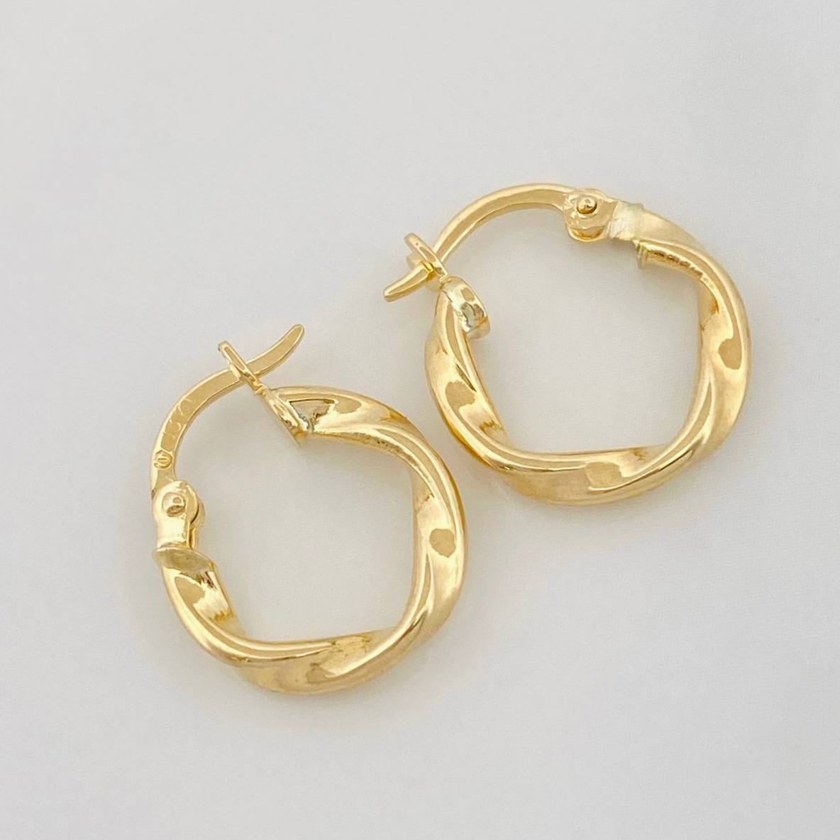 Candongas Melcocha 1.15g / 1/2 in Oro Amarillo 18K