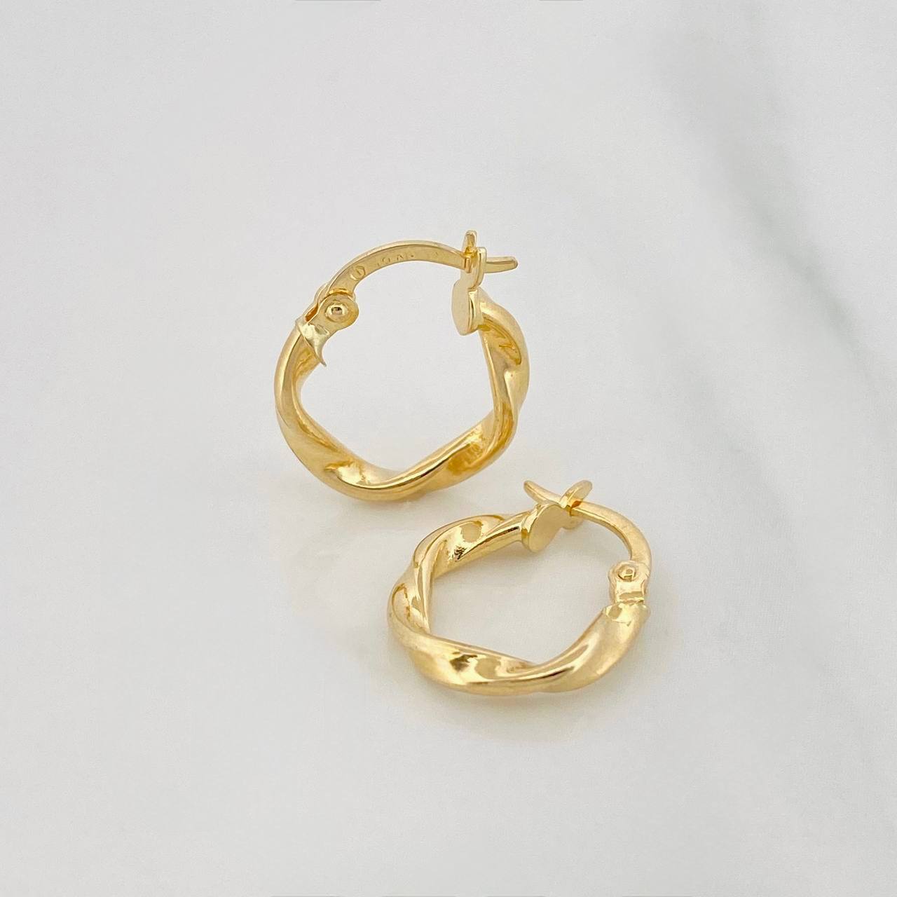 Candongas Melcocha 1.15g / 1/2 in Oro Amarillo 18K