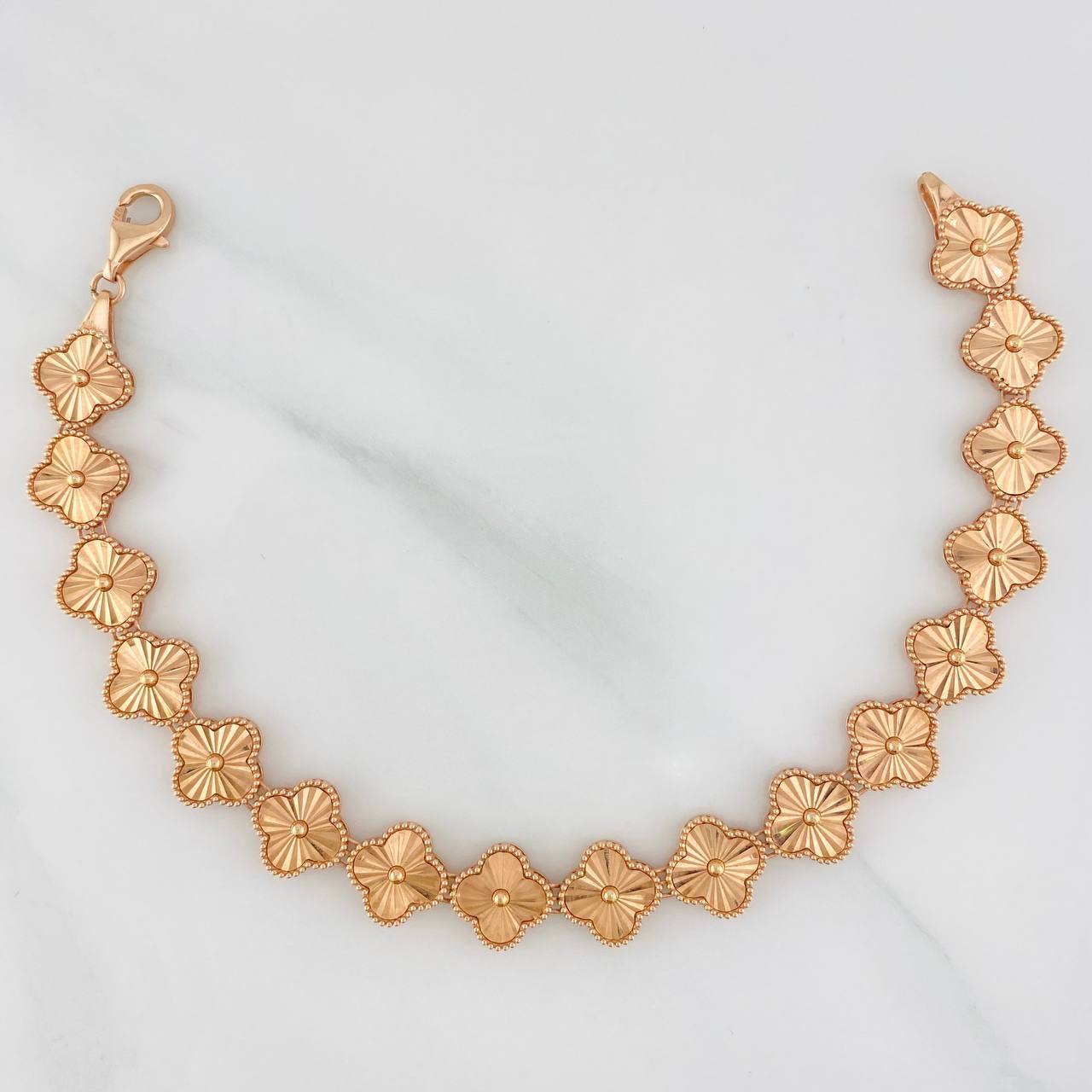 Pulso Trebol Diamantado 7.7g / 7 in / 8.74mm Oro Rosa 18K