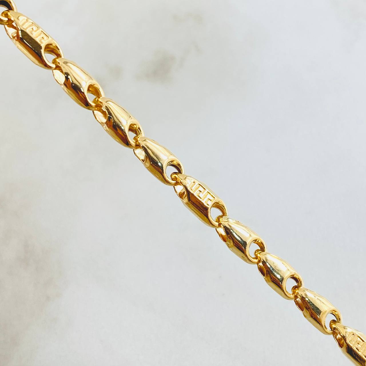 Cadena Rustica 15.75gr / 25 1/2 in / Oro Amarillo 18K ©