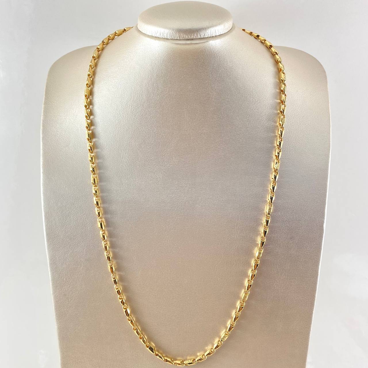Cadena Rustica 15.75gr / 25 1/2 in / Oro Amarillo 18K ©