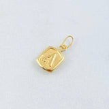 Dije Letra A 0.3gr / 1/2 in / Oro Amarillo 18K *