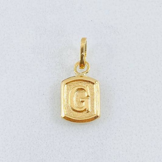 Dije Letra G 0.35gr / 1/2 in / Oro Amarillo 18K *