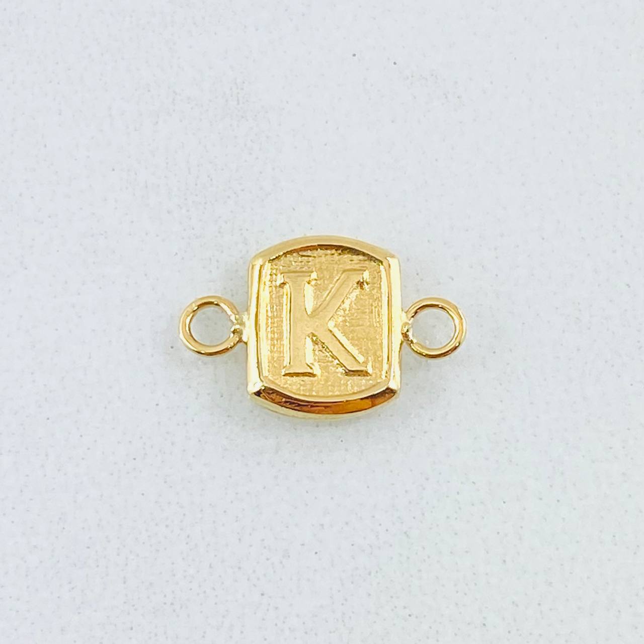 Herraje Letra K 0.25gr / 1/2 in / Oro Amarillo 18K