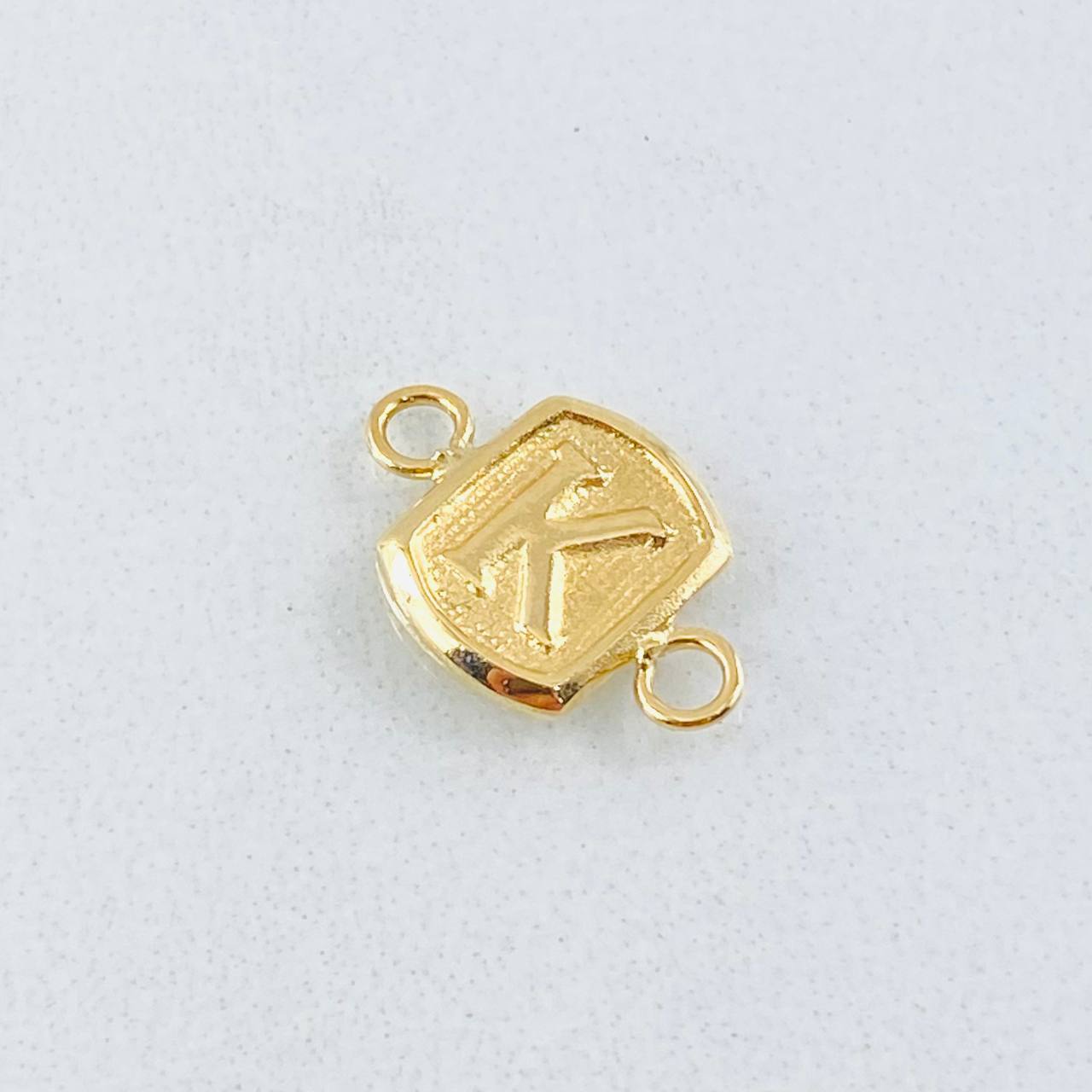 Herraje Letra K 0.25gr / 1/2 in / Oro Amarillo 18K