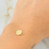 Herraje Letra M 0.4gr / 1/2 in / Oro Amarillo 18K ©