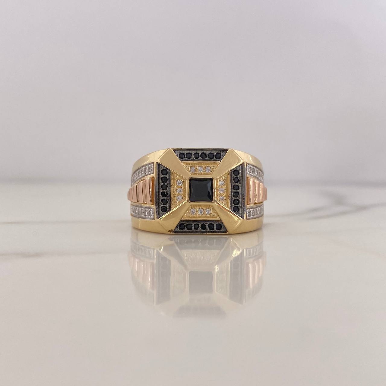 Propeller Ring 9.55gr / T11 / Black and White Zircons Three 18K Golds $