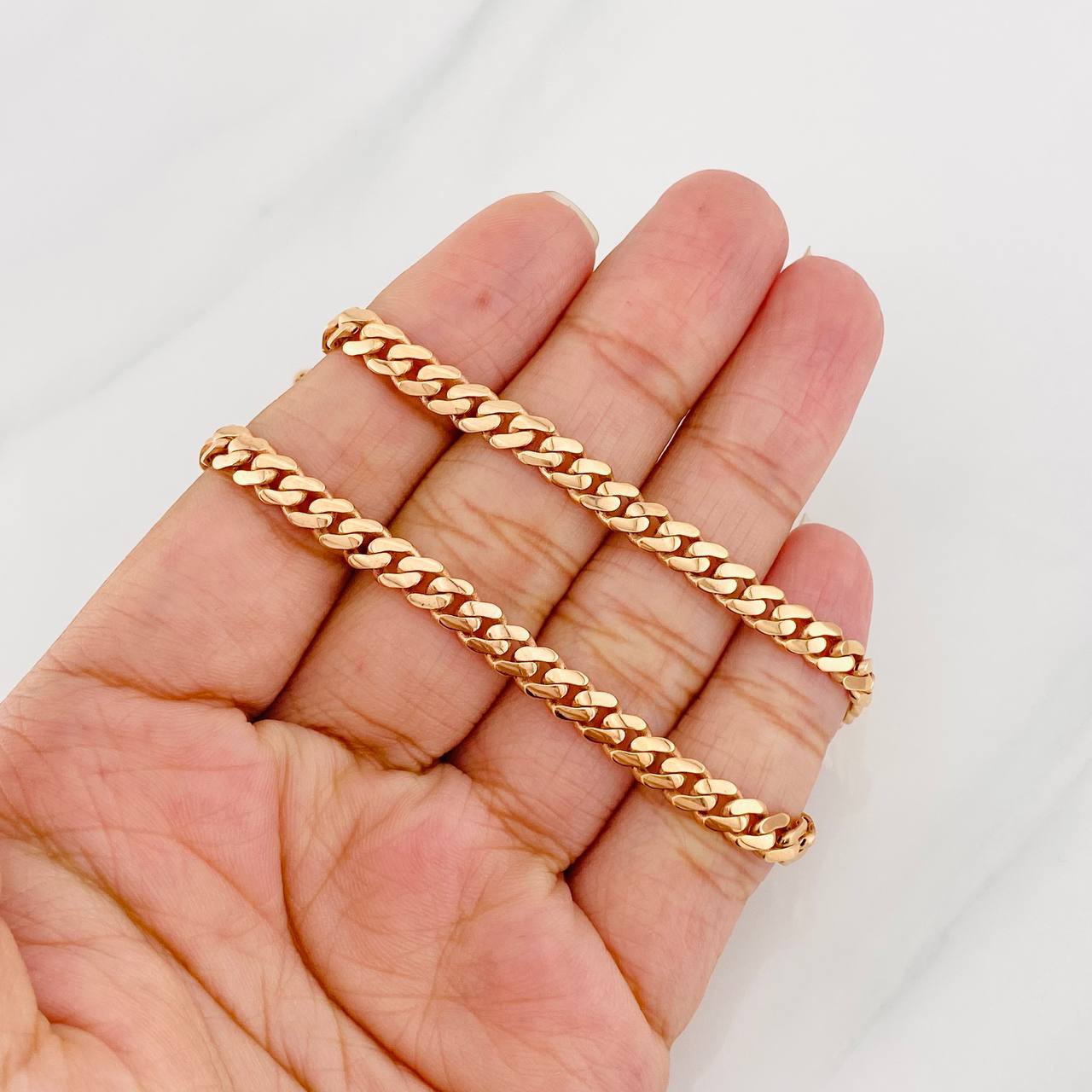 Cadena Cubana Infinito 18.85g / 24 in / 4.8mm Oro Rosa 18K