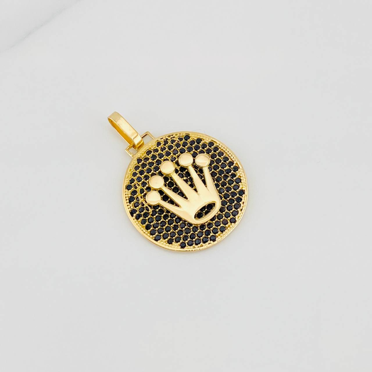 Dije Corona 3.6g / 1 in Oro Amarillo 18K