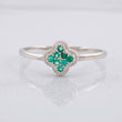 Ring Clover Flower Emeralds 13pts 1.2g / T9 1/2 Silver 925