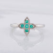 Emerald Flower Ring 12pts 2.65g / T7 1/4 Silver 950