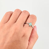 Emerald Flower Ring 12pts 2.65g / T7 1/4 Silver 950