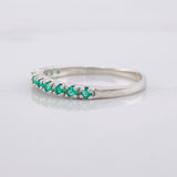 Ring Linear Channel Emeralds 20pts 1.35g / T8 1/4 Silver 950